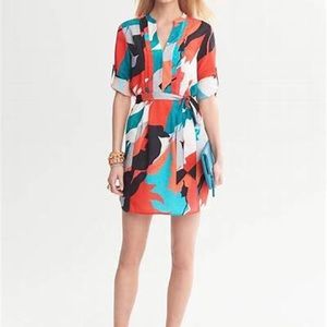 Banana Republic multi color dress. New never worn. Doesn’t have tags.